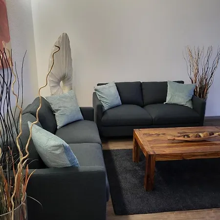 Montana Apartament *